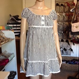 Pretty striped dress with knitted detail F017
